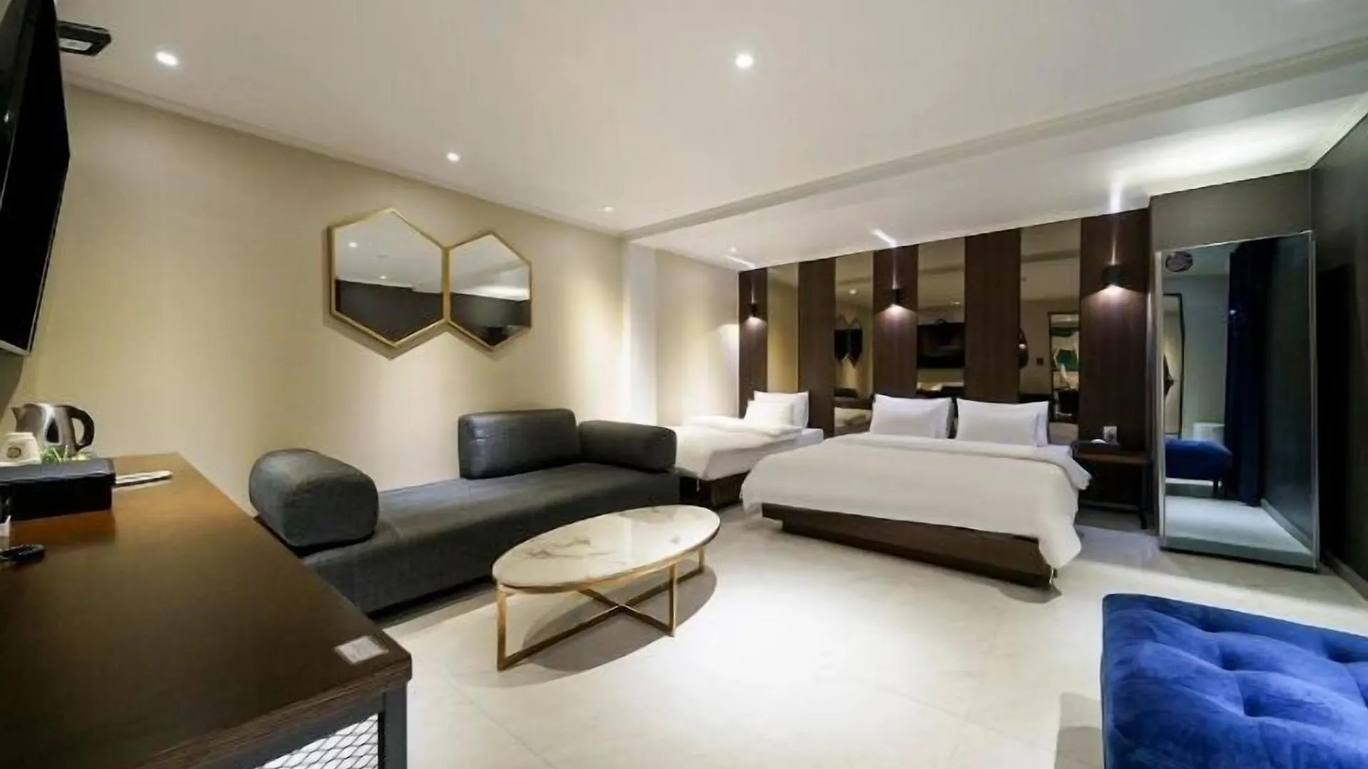 Hotel Gate Incheon 0*,